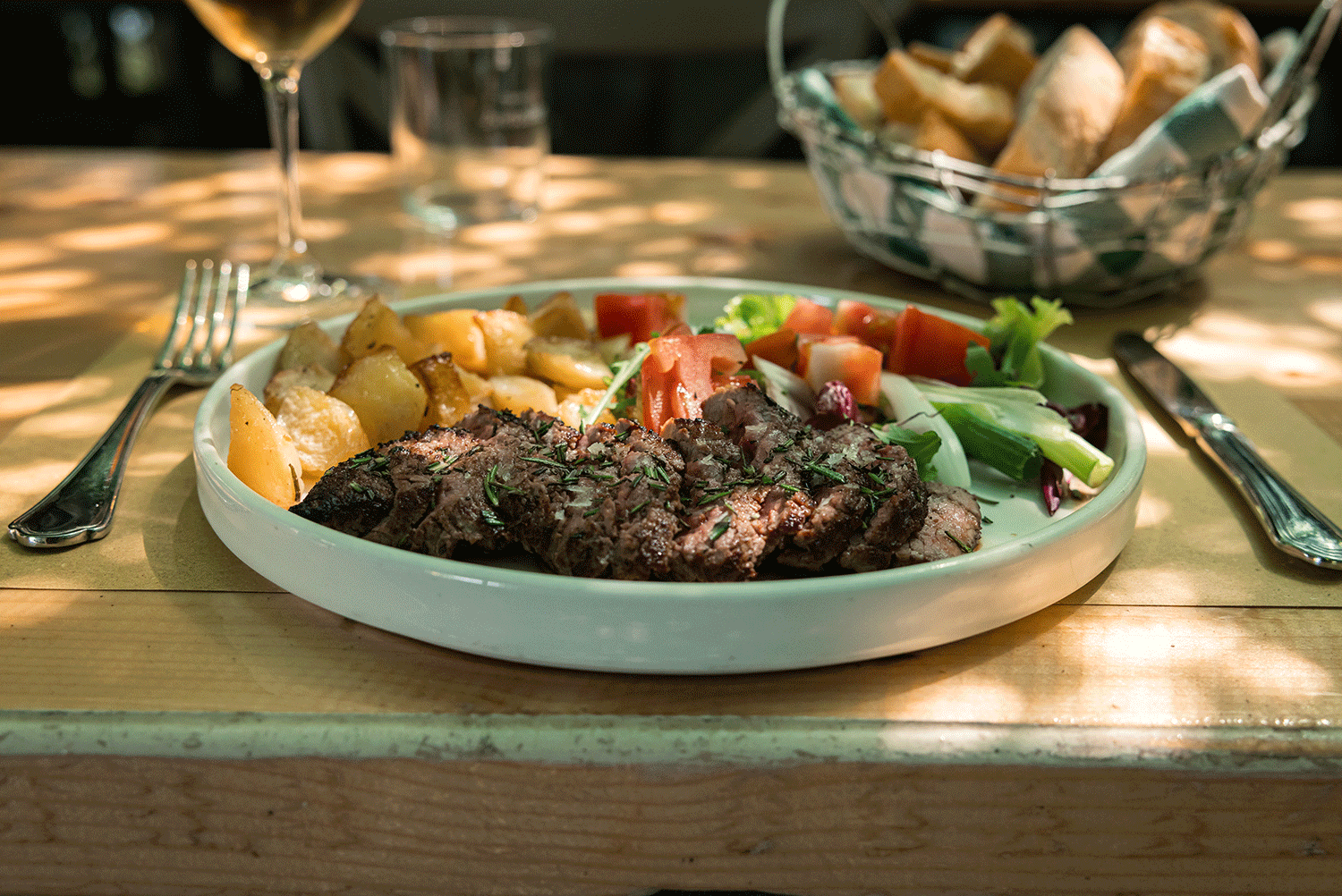Tagliata di sottofesa di Fassona piemontese Cazzamali, Osteria da Bortolino (MN) Tagliata di sottofesa di Fassona piemontese Cazzamali, Osteria da Bortolino (MN)